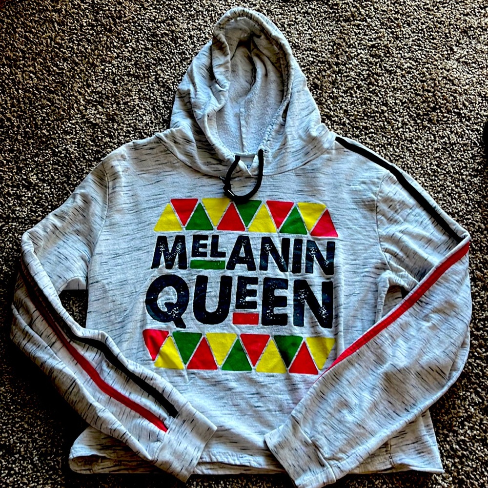 ON FIRE Gray Multi color Large Petite Sweatshirt
